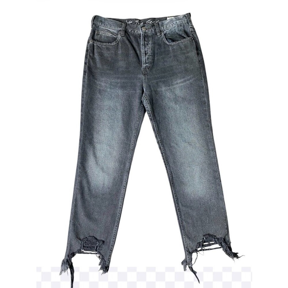 WE THE FREE Black Raw Hem Jeans Size 28 Distressed Straight Leg Button Fly